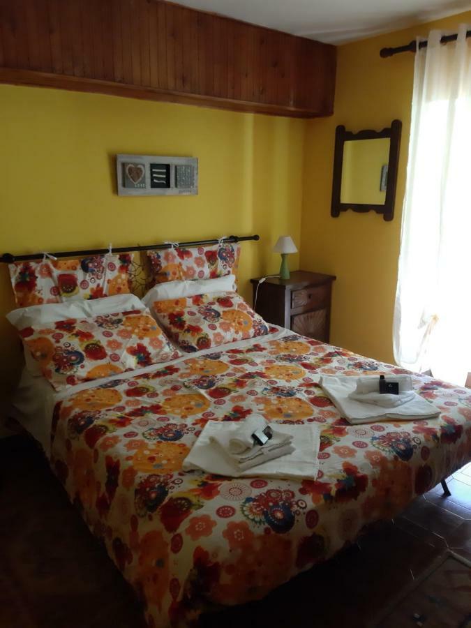 Hotel Ca' Virasolelh Macra Pokoj fotografie